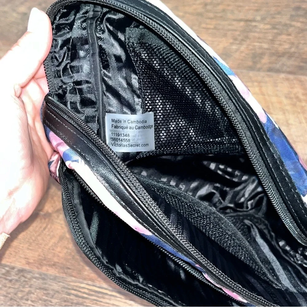 Victoria’s Secret Glam Makeup Bag Carryall Bond Street London Bag - Picture 15 of 16